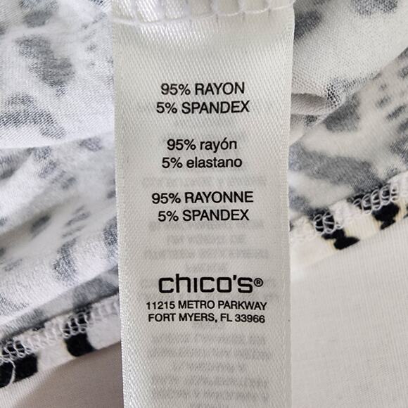 Chico's Women's Top Size XL Animal Print Sharkbite 3/4 Sleeve Pullover V Neck - Picture 11 of 11